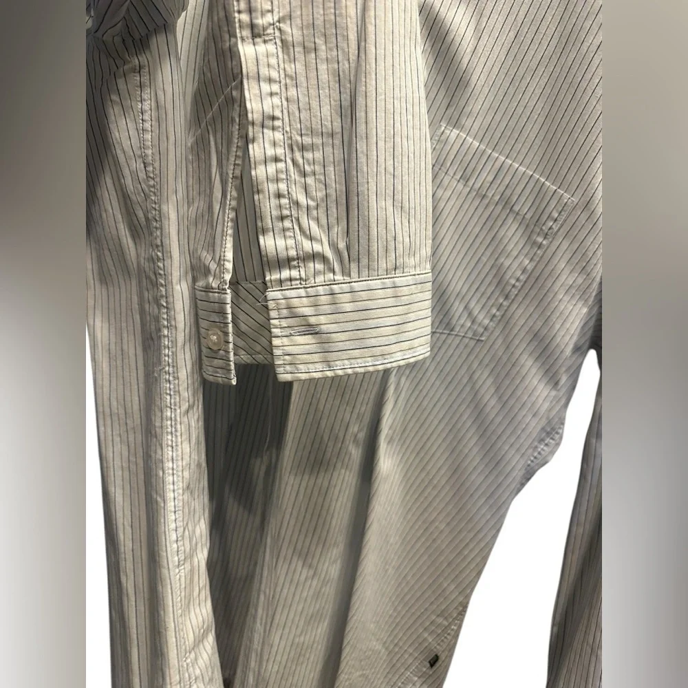 Boss Hugo Boss Men's White Striped Shirt size XL